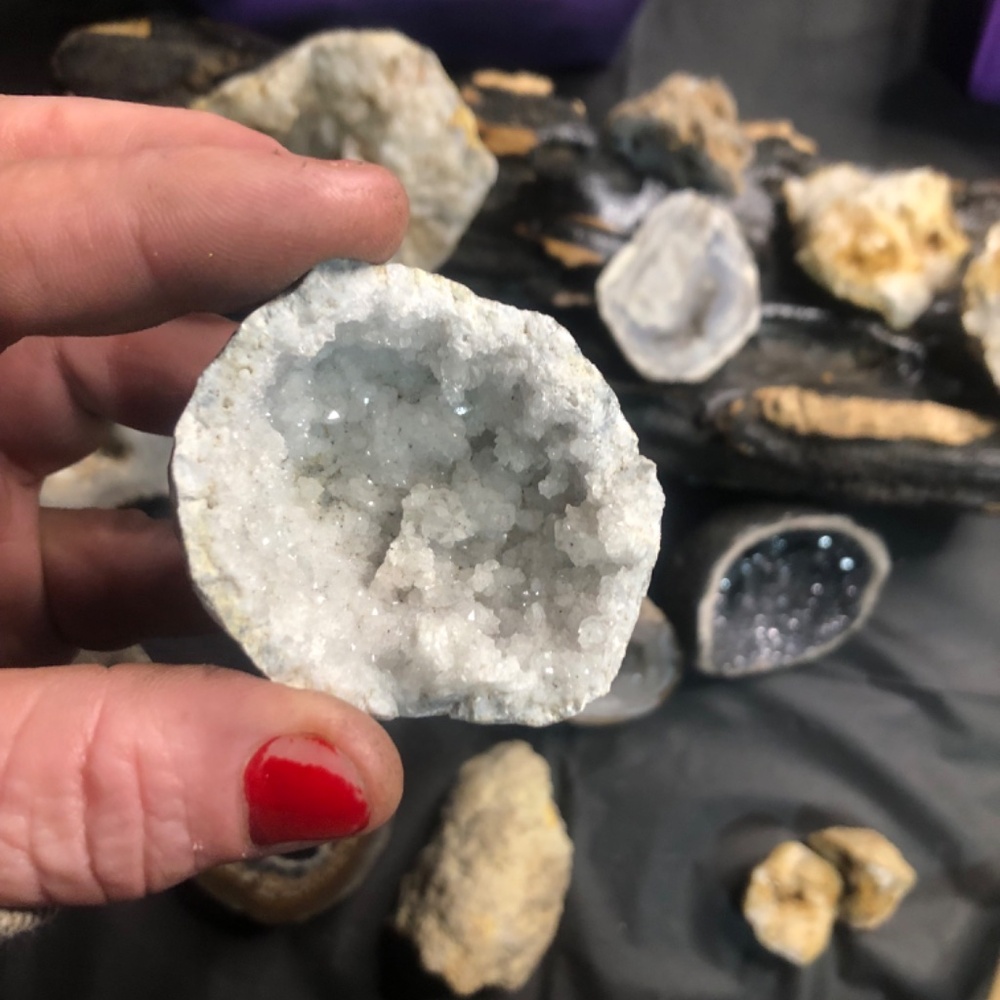 Geode Giant Bundle - Picture 13 of 16